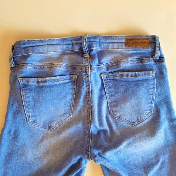 Tally Weijl Distressed Skinny Jean (light washed) - Picture 6 of 15